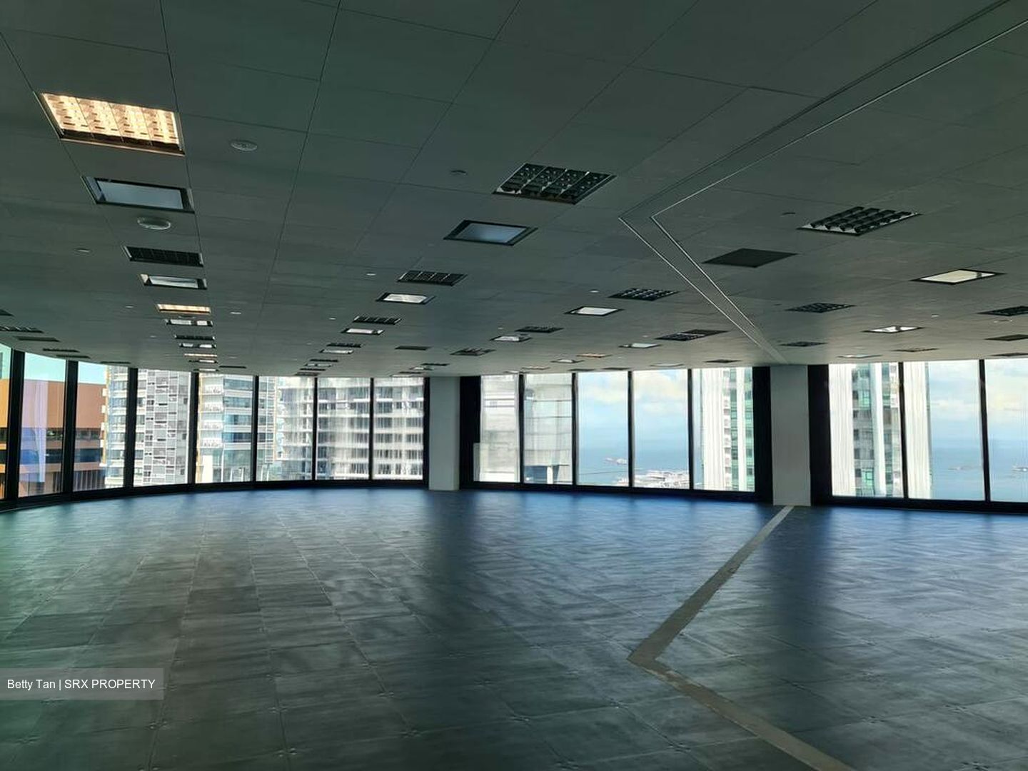 Hub Synergy Point (D2), Office #473179581